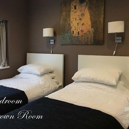 Vika Residence Deluxe Apartments Wednesbury Holiday Resort 외부 사진