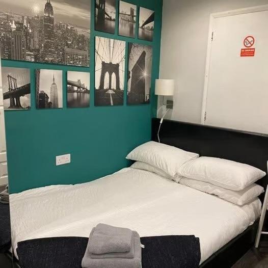 Vika Residence Deluxe Apartments Wednesbury Holiday Resort 외부 사진